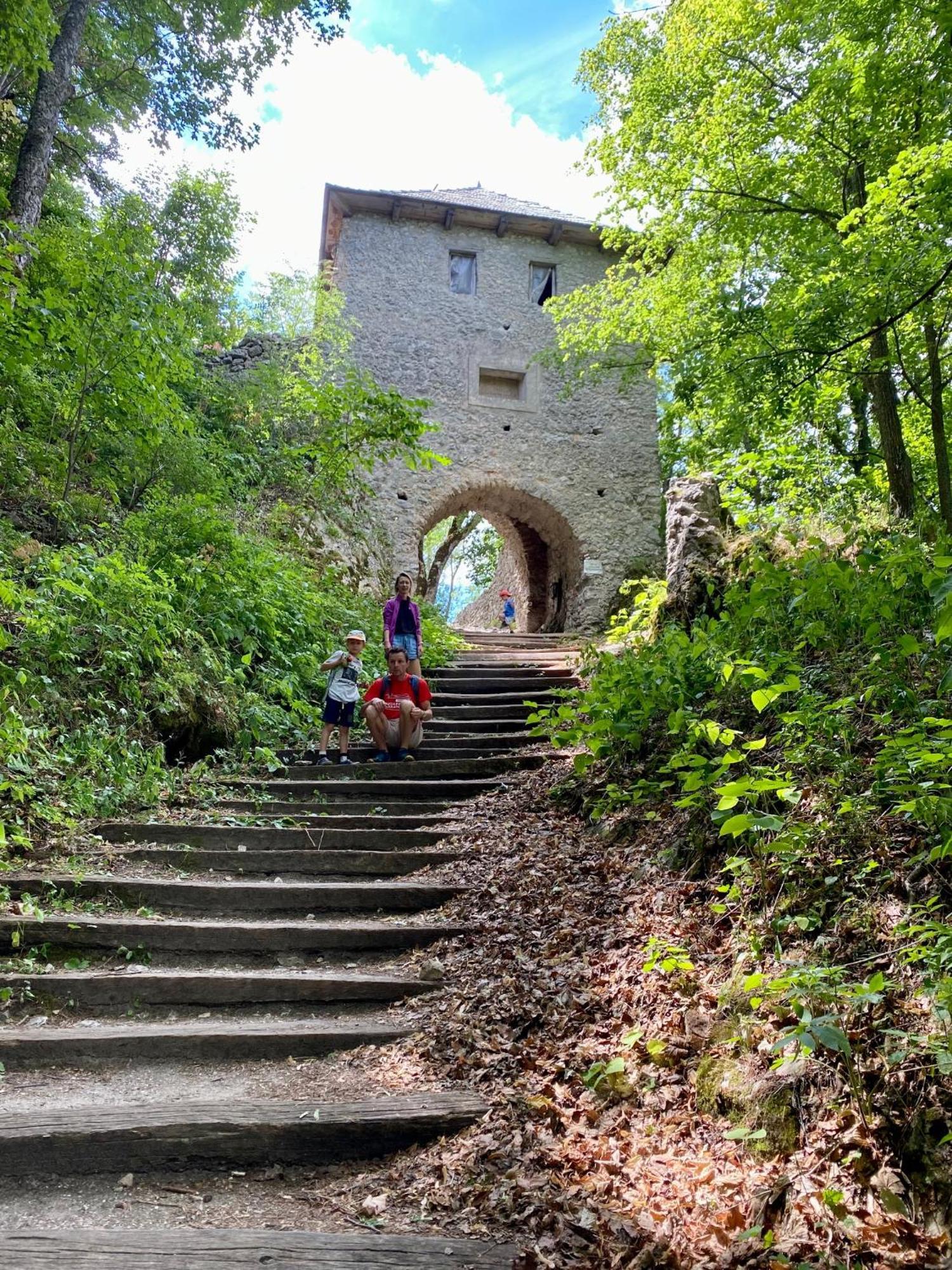 Drevenica Emilka, 5 Min Restauracia, Z Terasy Vyhlad Na Kralovu Holu A Polomske Ocko, Gril, Ohnisko, Kotlik Villa Brezno Exterior foto